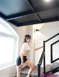 《めがねしょうじょ少女-brazzers欧美最新版视频》