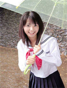 《情五月-西西美女337p裸体艺术》